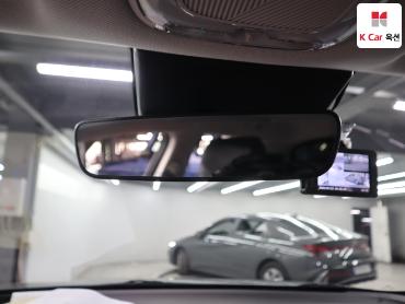2022 - hyundai ioniq