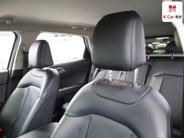 2023 - kia sportage