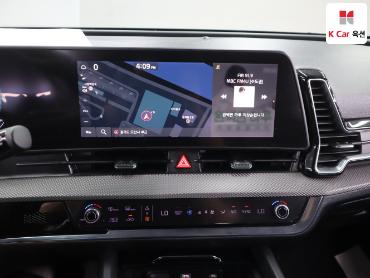 2023 - kia sportage