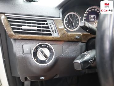 2012 - mercedes-benz e200