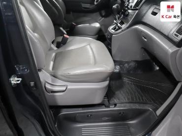 2017 - hyundai grand starex