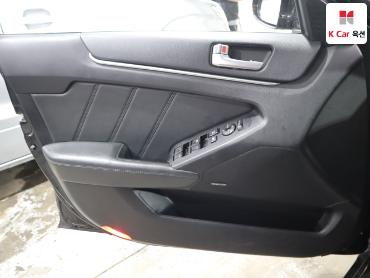 2012 - kia k7