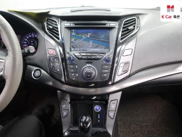 2012 - hyundai i40