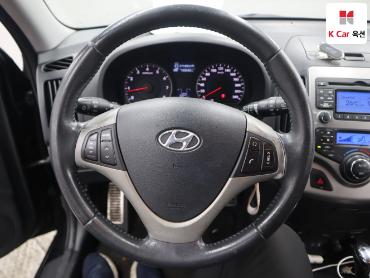 2011 - hyundai i30