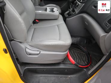 2016 - hyundai grand starex