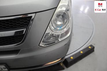 2014 - hyundai grand starex