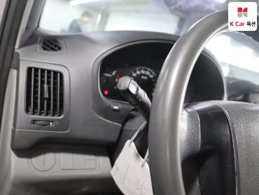 2012 - hyundai grand starex