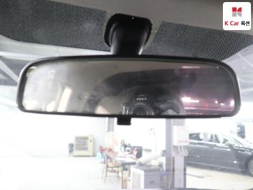 2012 - hyundai grand starex