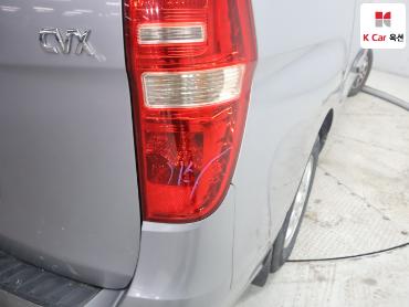 2012 - hyundai grand starex