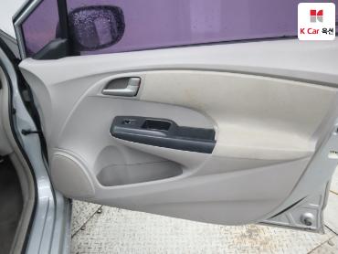 2011 - honda insight