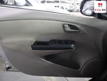 2011 - honda insight