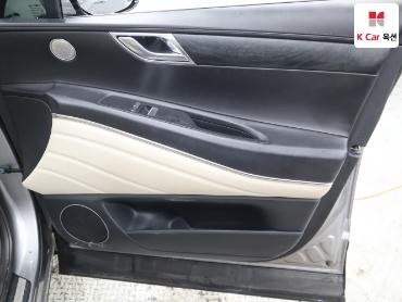 جينيسيس Gv80 2021 — صورة 34