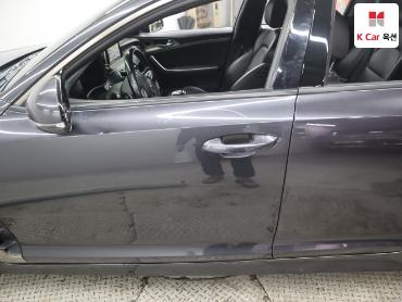 2019 - kia stinger