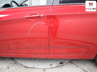 2012 - hyundai accent