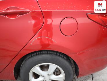 2012 - hyundai accent
