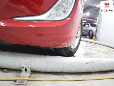 2012 - hyundai accent