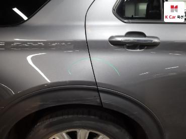 2021 - ford explorer