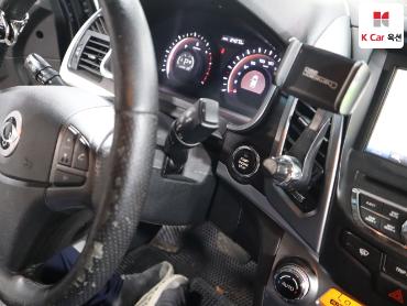 2015 - kg mobility (ssangyong) korando