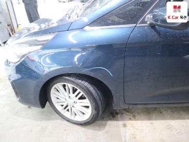 2018 - kia carens