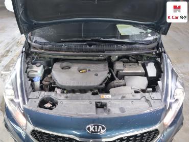 2018 - kia carens