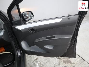 2015 - chevrolet spark