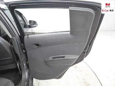 2015 - chevrolet spark