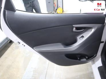 2016 - hyundai avante