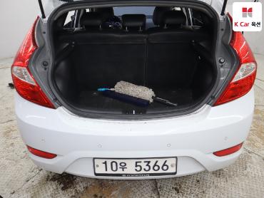 2018 - hyundai accent