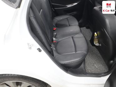 2018 - hyundai accent