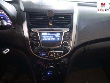 2018 - hyundai accent
