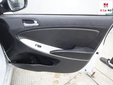 2018 - hyundai accent
