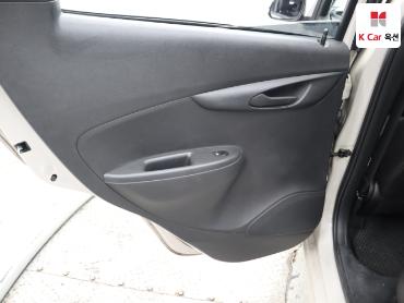 2016 - chevrolet spark
