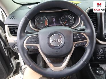 2015 - jeep cherokee