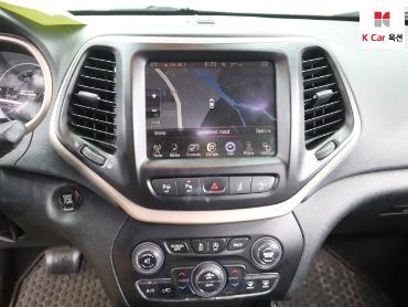 2015 - jeep cherokee