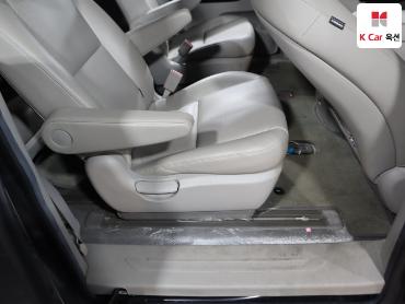 2019 - kia carnival
