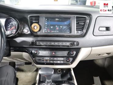 2019 - kia carnival