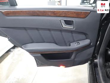 2012 - mercedes-benz e300