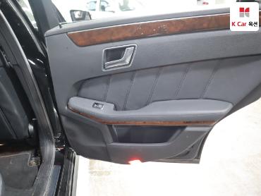 2012 - mercedes-benz e300