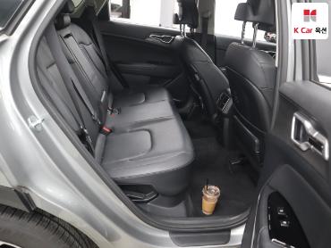 2022 - kia sportage