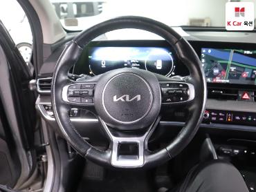 2022 - kia sportage