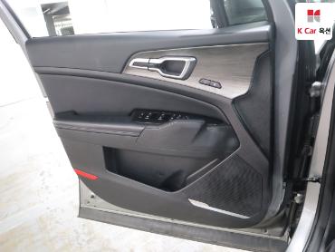 2022 - kia sportage