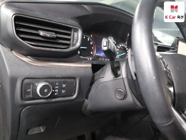 2020 - ford explorer