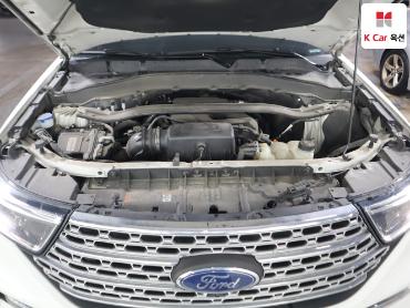 2020 - ford explorer
