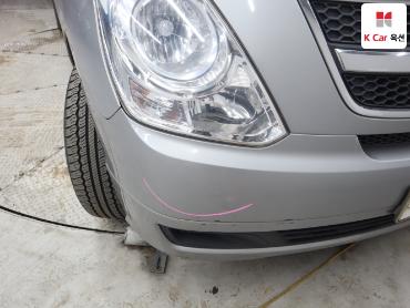 2012 - hyundai grand starex