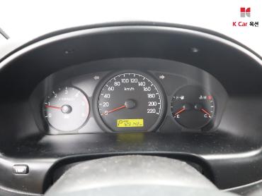 2012 - hyundai grand starex