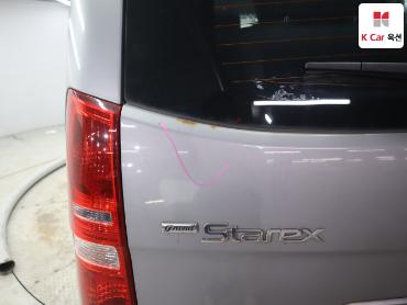 2012 - hyundai grand starex