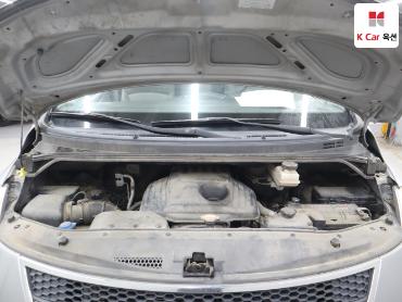 2012 - hyundai grand starex