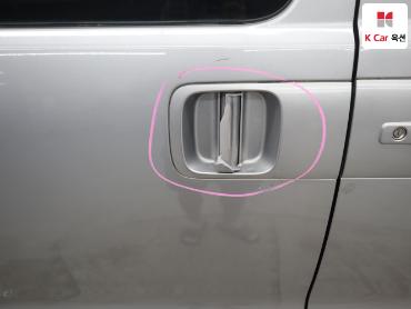 2012 - hyundai grand starex