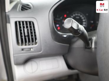 2012 - hyundai grand starex