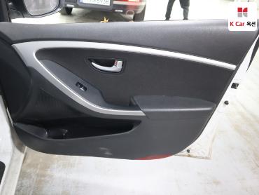 2016 - hyundai i30